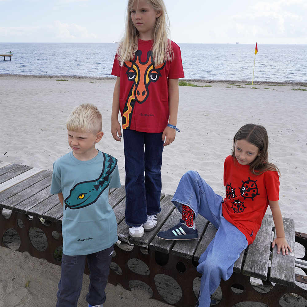 STRØMPER MARIEHØNE RØD 4