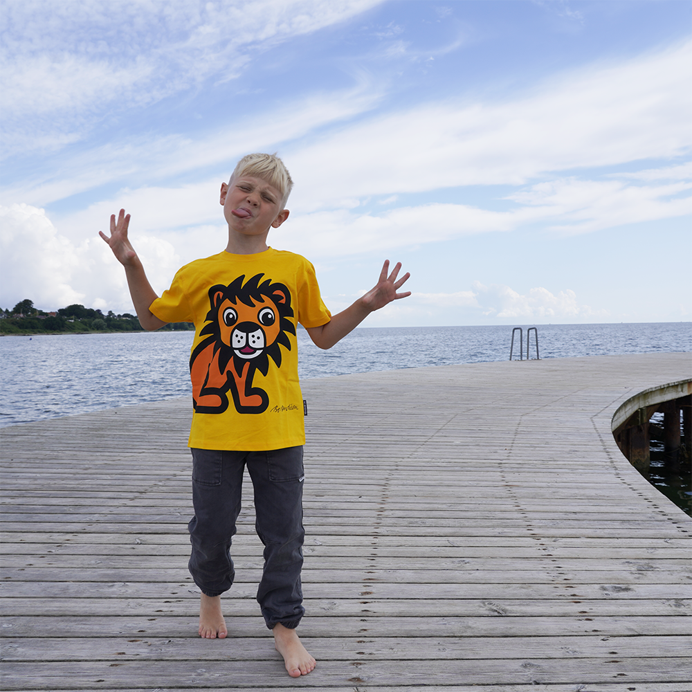 T-SHIRT BØRN LØVE GUL 3